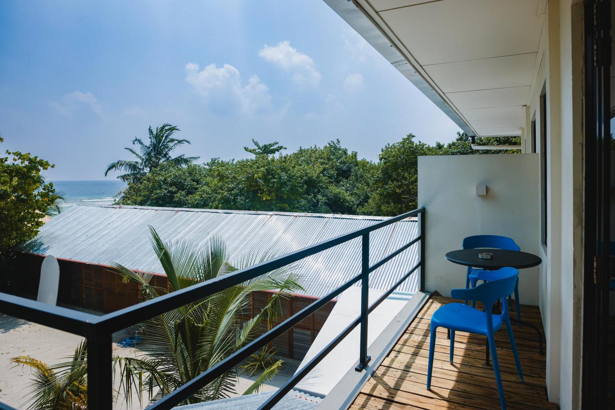 Tranquila Beach Hotel Rasdhoo Экстерьер фото