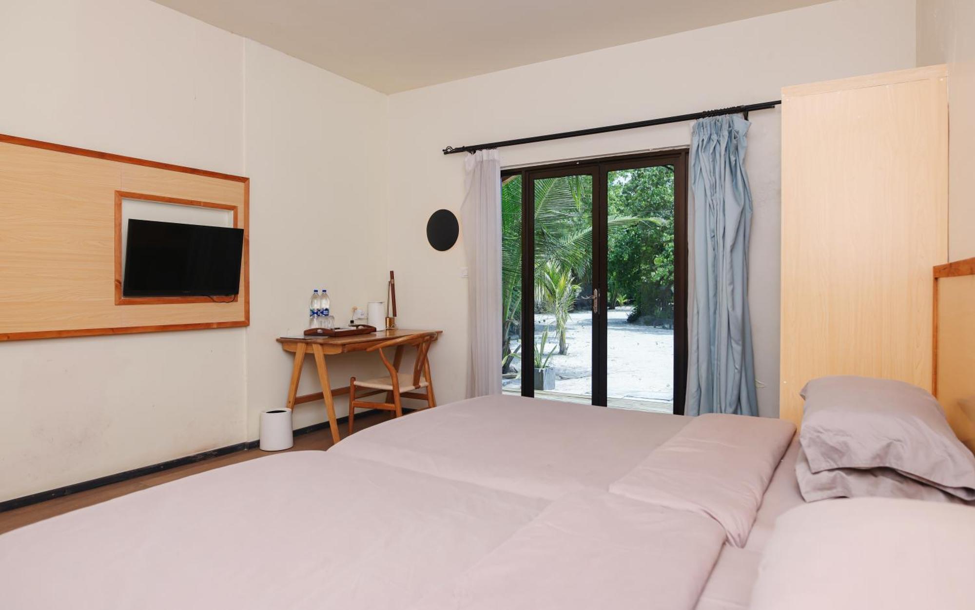 Tranquila Beach Hotel Rasdhoo Экстерьер фото